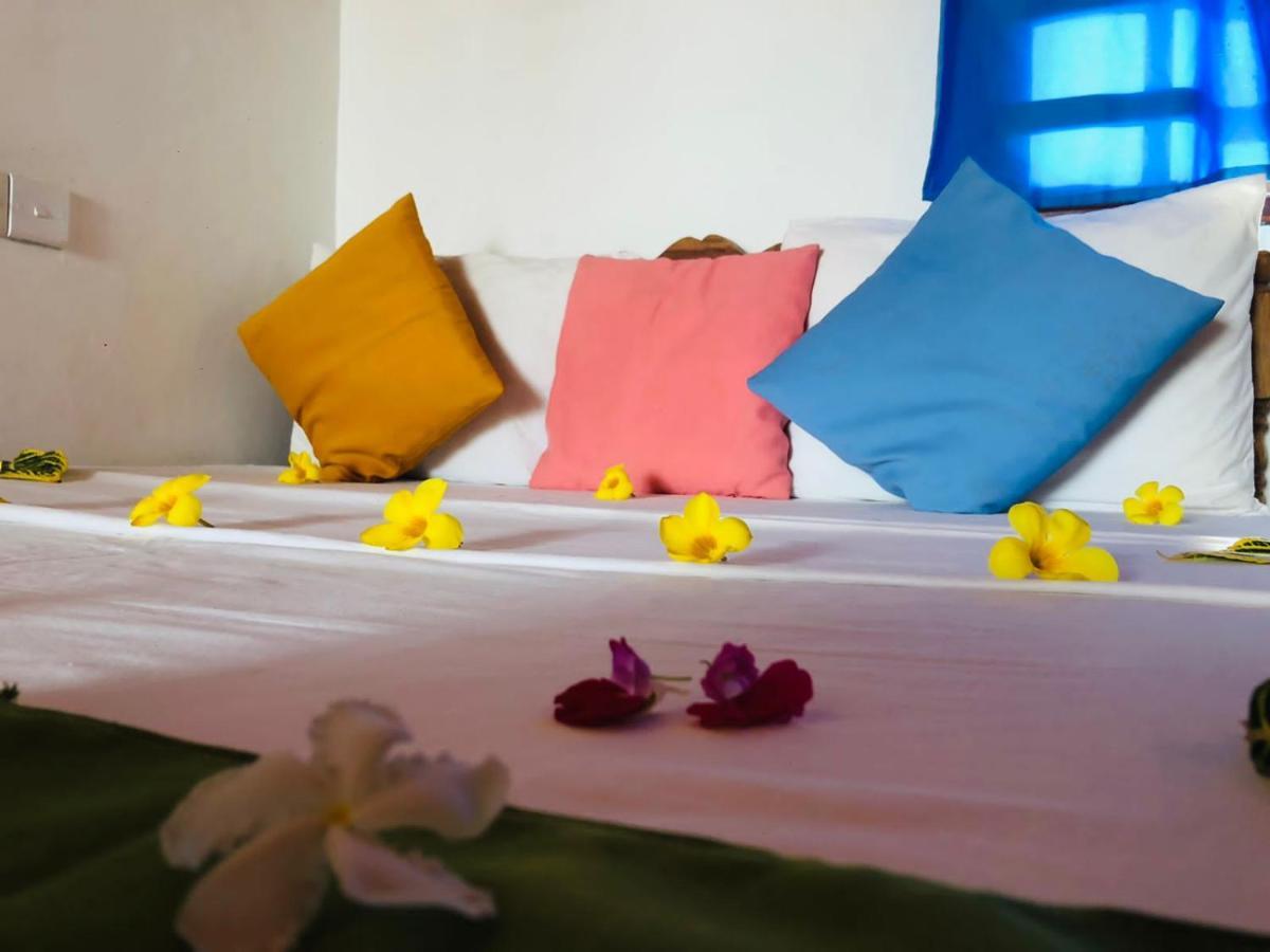 Rock Paradise Beach Hotel & Restaurent Tangalle Zewnętrze zdjęcie