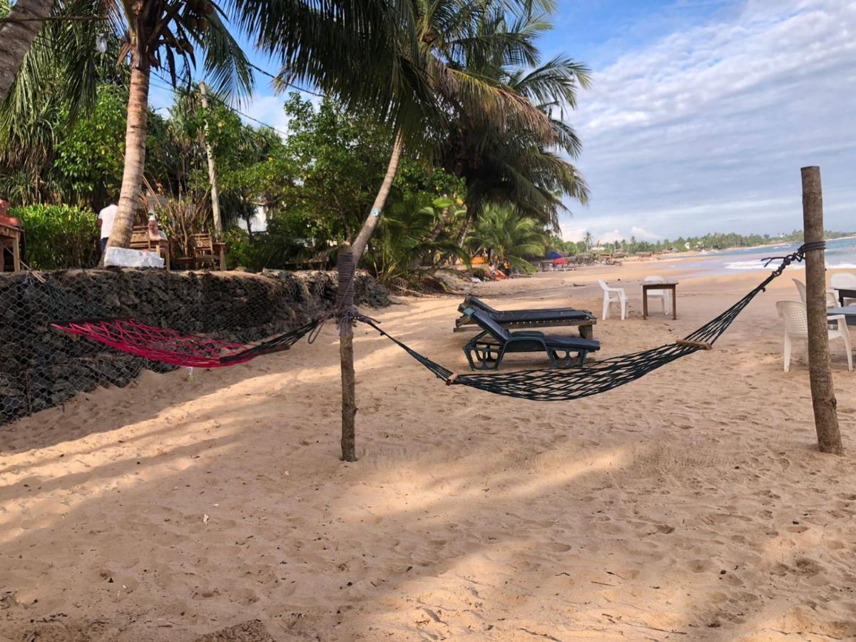 Rock Paradise Beach Hotel & Restaurent Tangalle Zewnętrze zdjęcie